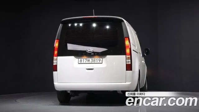 Hyundai Staria 2021 Белый из Кореи, фото 5