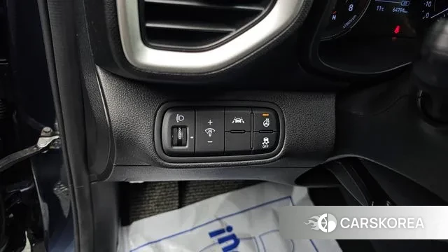 Hyundai Venue 2021 Синий из Кореи, фото 5