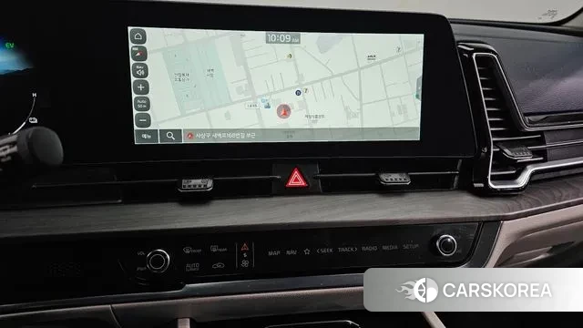 Kia Sportage 5th Generation Hybrid 2021 Белый из Кореи, фото 5