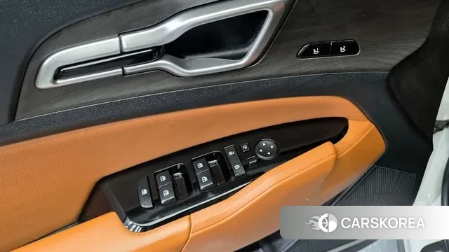 Kia Sportage 5th Generation 2022 Белый из Кореи, фото 5