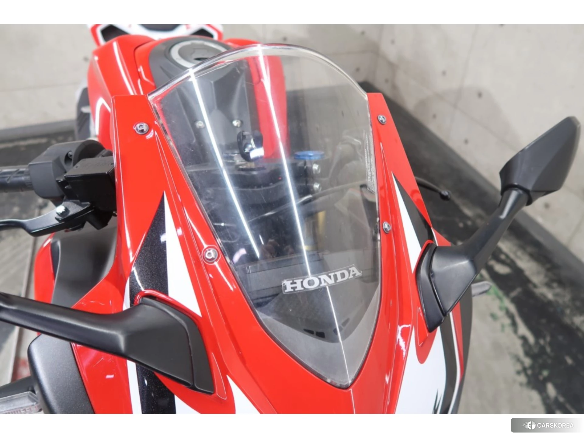 Проданный Honda CBR250RR id 3947692 из Японии, фото 2