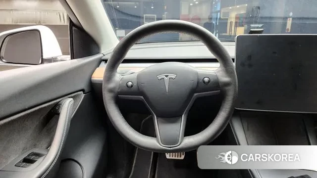 Tesla Model Y 2021 Белый из Кореи, фото 5