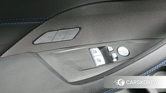 BMW 4 Series (G22) 2025 Черный из Кореи, фото 5