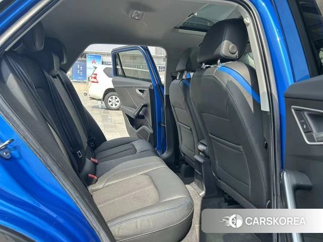 Audi Q2L e-tron 2021 Синий из Китая, фото 5