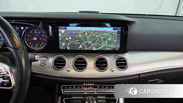 Mercedes-Benz E-Class W213 2019 Черный из Кореи, фото 5