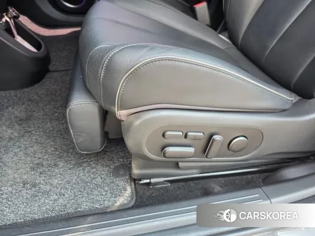 Hyundai Ionic 5 2022 Серебристо-серый из Кореи, фото 5
