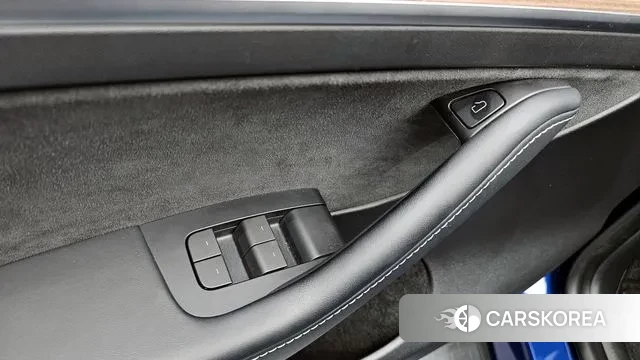 Tesla Model Y 2023 Синий из Кореи, фото 5