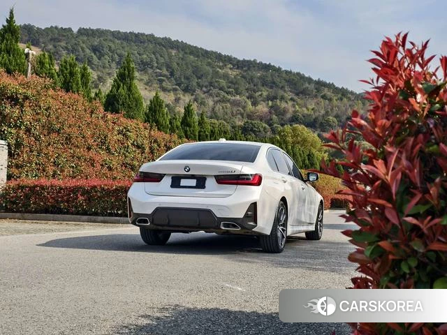 BMW 3 series 2023 Белый из Китая, фото 5