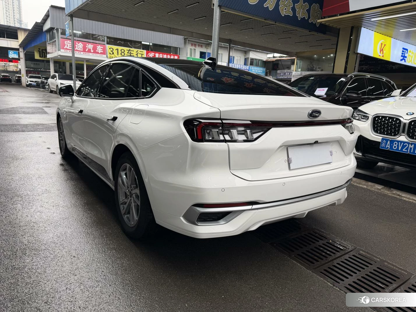 Ford Mondeo 2022 Белый из Китая, фото 5