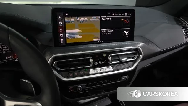 BMW X3 (G01) 2024 Серебристо-серый из Кореи, фото 5