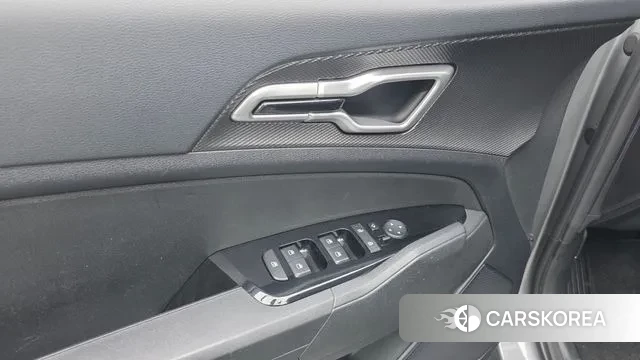 Kia Sportage 5th Generation 2022 Серебристо-серый из Кореи, фото 5