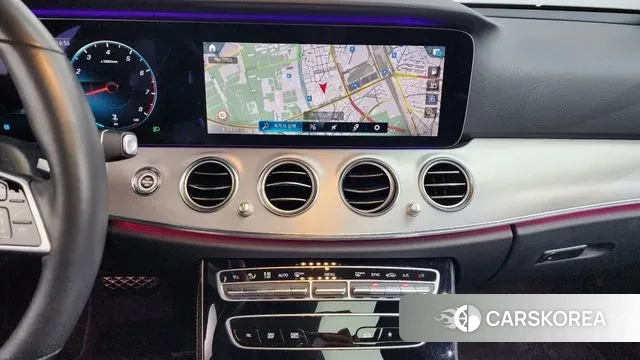 Mercedes-Benz E-Class W213 2021 Белый из Кореи, фото 5