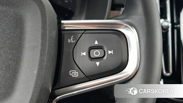 Volvo C40 Richards 2022 Белый из Кореи, фото 5
