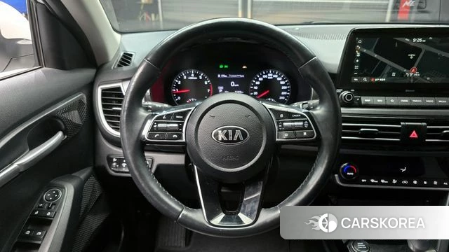 Kia Seltos 2021 Белый из Кореи, фото 5