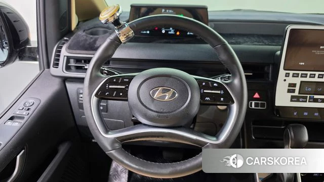 Hyundai Staria 2023 Черный из Кореи, фото 5