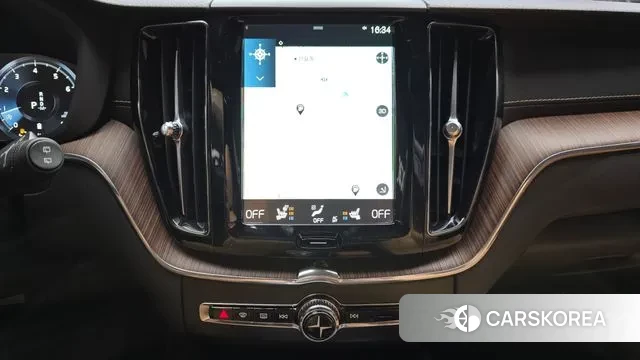 Volvo XC60 second Generation 2021 Белый из Кореи, фото 5