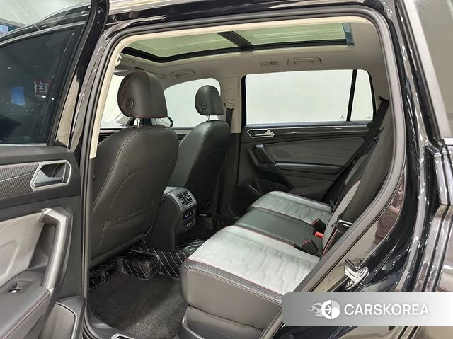 Volkswagen Tiguan L 2023 Черный из Китая, фото 5