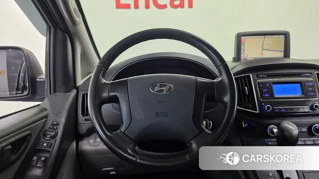 Hyundai The New Grand Starex 2018 Черный из Кореи, фото 5