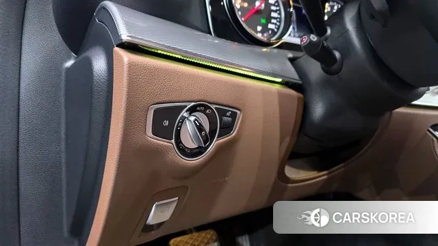 Mercedes-Benz E-Class W213 2019 Черный из Кореи, фото 5