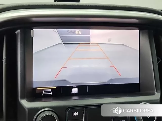 Chevrolet (GM Daewoo) Real New Colorado 2022 Белый из Кореи, фото 5