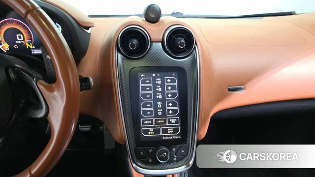 McLaren 570GT 2018 Белый из Кореи, фото 5