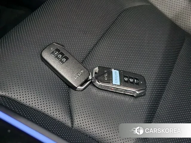 Kia EV6 2022 Черный из Кореи, фото 5