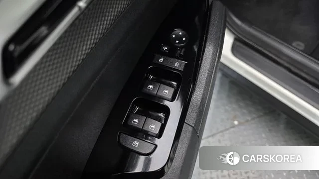 Kia Sportage 5th Generation 2022 Белый из Кореи, фото 5