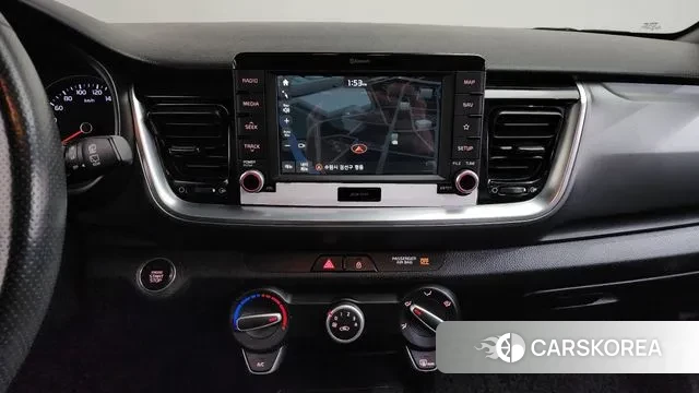 Kia Stonic 2018 Синий из Кореи, фото 5