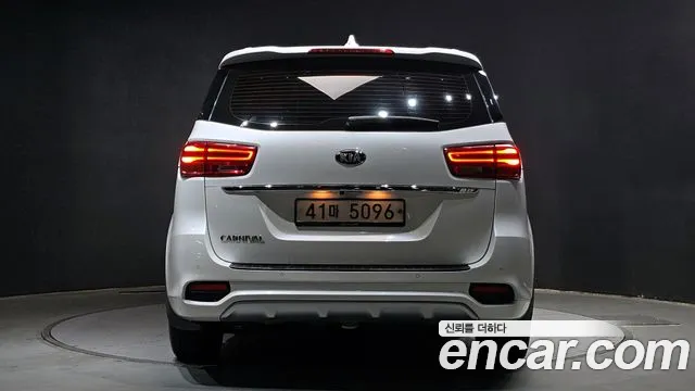 Kia The New Carnival id 2634216 из Кореи 5