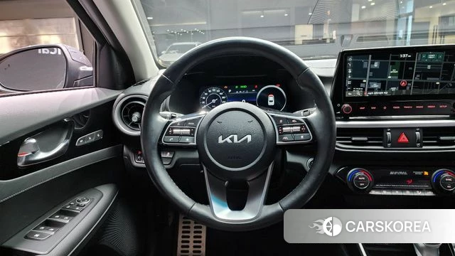 Kia The New K3 2nd generation 2024 Серый из Кореи, фото 5