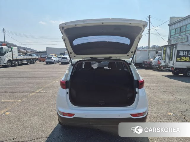 Kia Sportage 4th Generation 2018 Белый из Кореи, фото 5