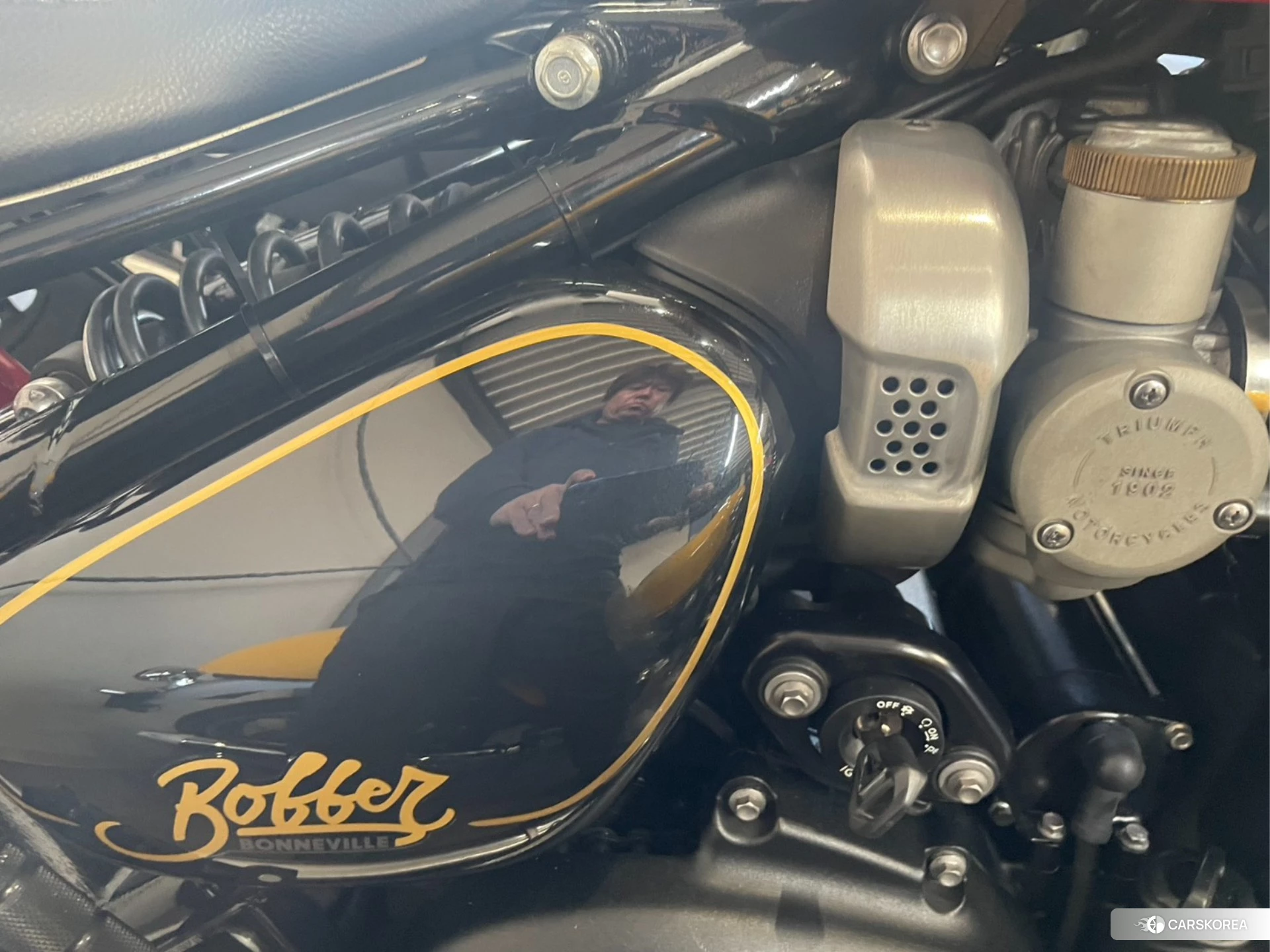 Проданный Triumph BONNEVILLE BOBBER 2022 из Японии, фото 2