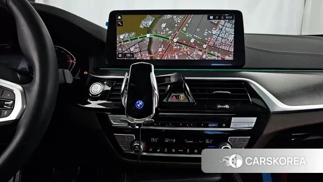 BMW 5 Series (G30) 2023 Серый из Кореи, фото 5