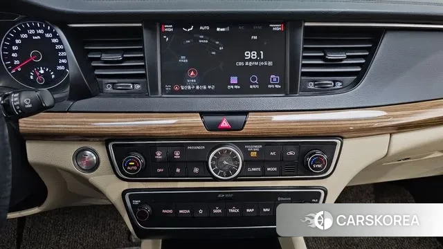 Kia Come New K7 2018 Белый из Кореи, фото 5