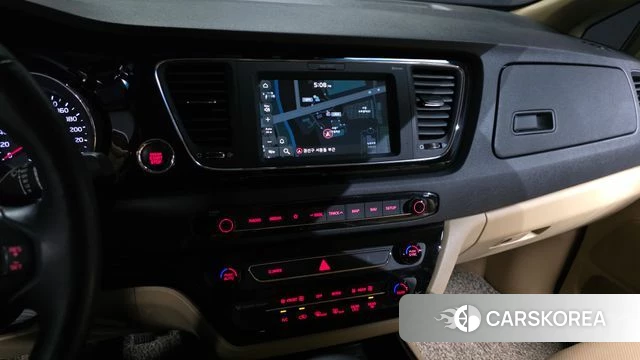 Kia The New Carnival 2019 Черный из Кореи, фото 5