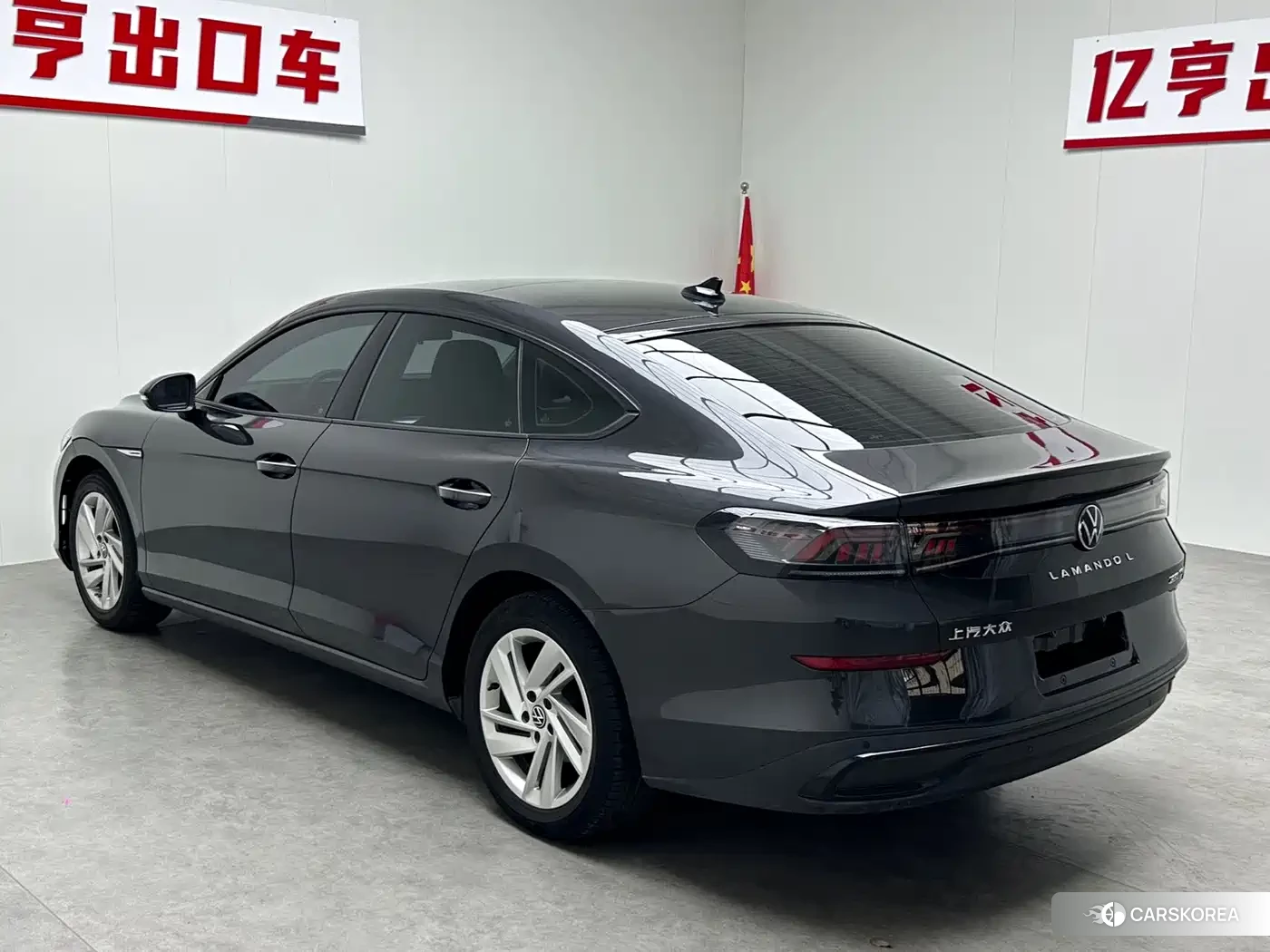 Volkswagen Lamando 2022 Silver/gray из Китая, фото 5