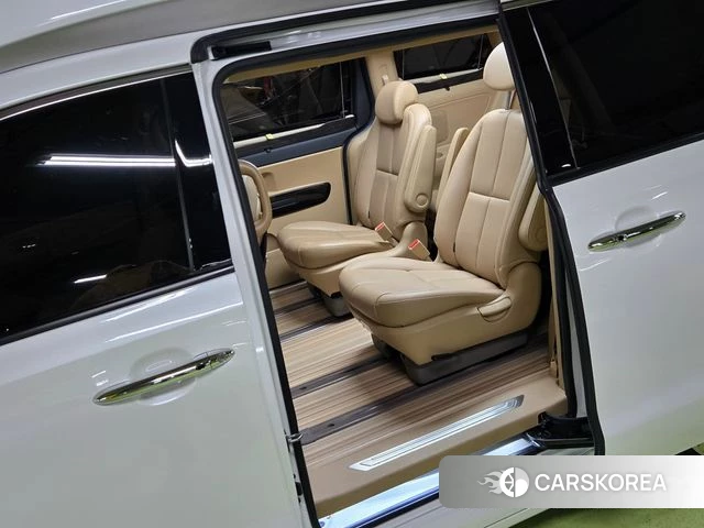 Kia The New Carnival 2020 Белый из Кореи, фото 5
