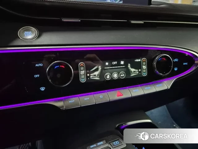 Genesis GV70 2021 Белый из Кореи, фото 5