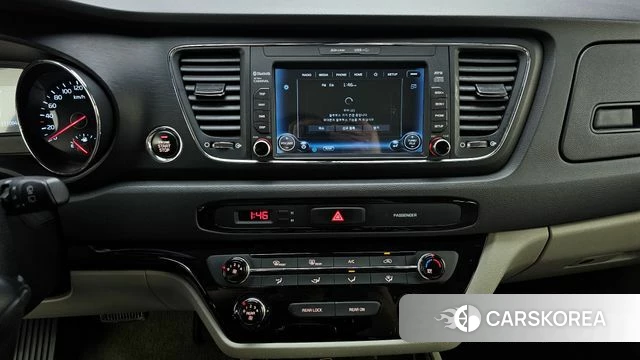 Kia The New Carnival 2018 Черный из Кореи, фото 5