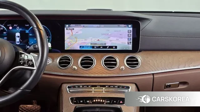 Mercedes-Benz E-Class W213 2020 Белый из Кореи, фото 5