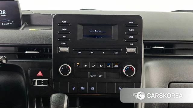 Hyundai Staria 2022 Белый из Кореи, фото 5