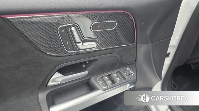 Mercedes-Benz GLB-Class X247 2025 Белый из Кореи, фото 5