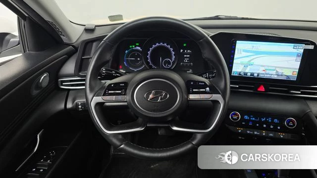 Hyundai Avante Hybrid (CN7) 2023 Белый из Кореи, фото 5