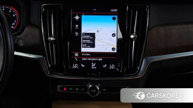 Volvo V90 Cross-Country 2021 Белый из Кореи, фото 5