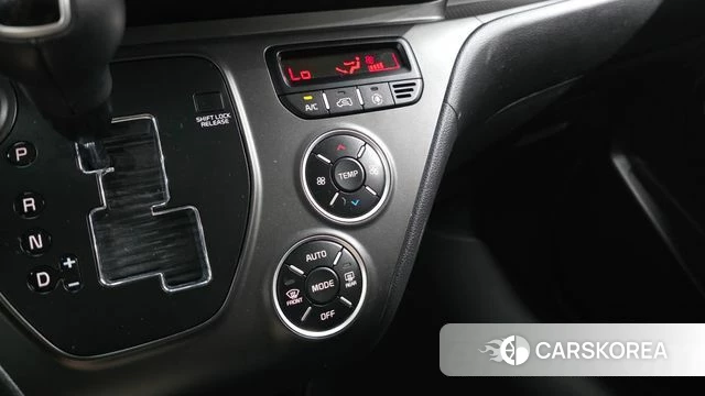 Kia The New Kia Ray 2023 Белый из Кореи, фото 5