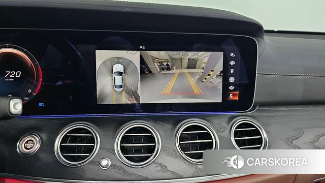 Mercedes-Benz E-Class W213 2023 Белый из Кореи, фото 5