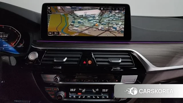 BMW 5 Series (G30) 2021 Черный из Кореи, фото 5