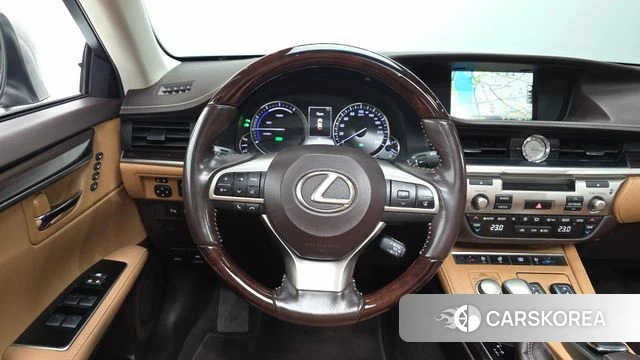 Lexus New ES300h 2018 Серебряный из Кореи, фото 5