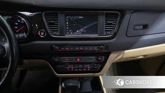 Kia The New Carnival 2019 Черный из Кореи, фото 5