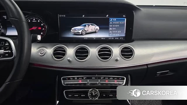 Mercedes-Benz E-Class W213 2019 Белый из Кореи, фото 5